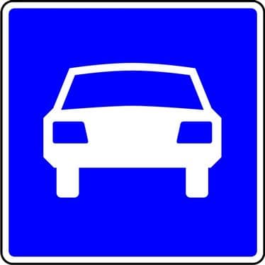 Rrugë e rezervuar për qarkullim të automjeteve motorike